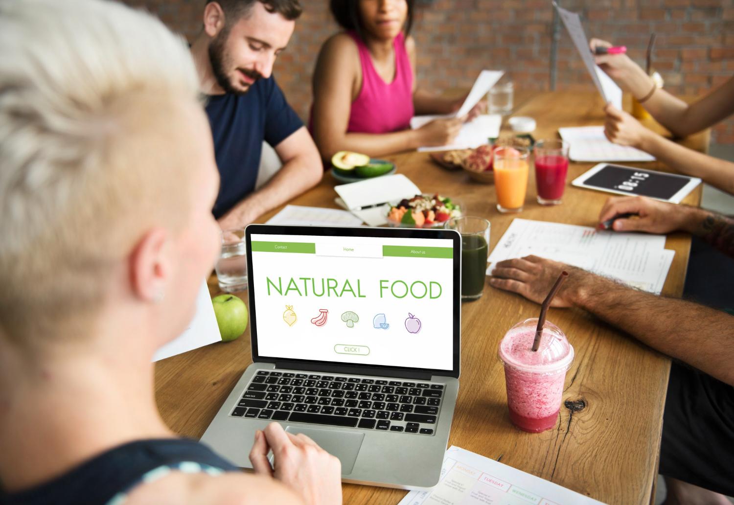 Why Every Food & Beverage Brand Needs a Specialized Marketing Agency?